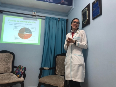 Charla acerca de la deshidrataci&oacute;n pedi&aacute;trica