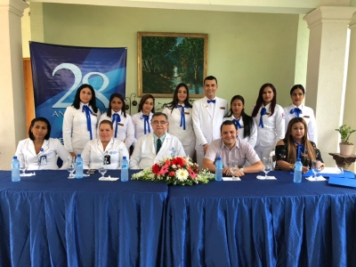 IEM realiza reconocimiento a estudiantes de t&eacute;rmino de Licenciatura de UNEV