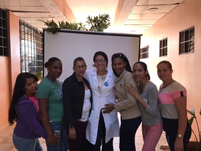 Acuerdo de Educaci&oacute;n continua entre el IEM y la UNEV