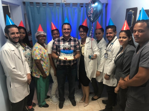 Celebración cumpleaños Dr. Luis Miguel Santana